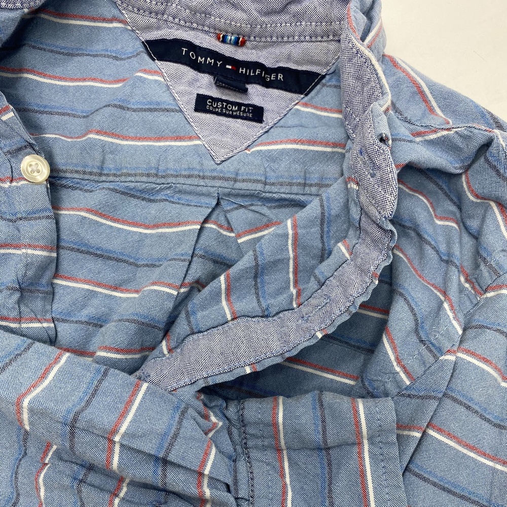 Tommy Hilfiger Custom Fit Long Sleeve Button Down